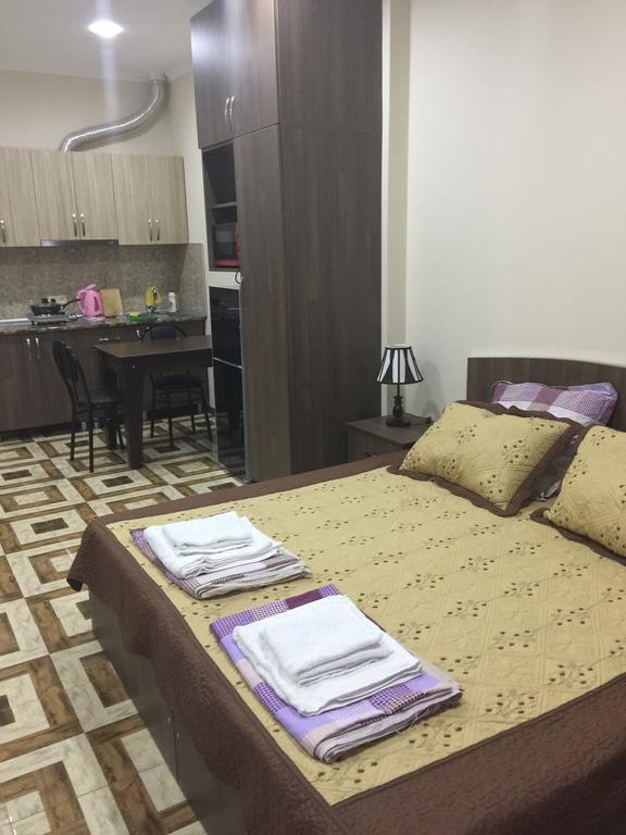 Apartment Pshavela 16 Batumi Exterior foto